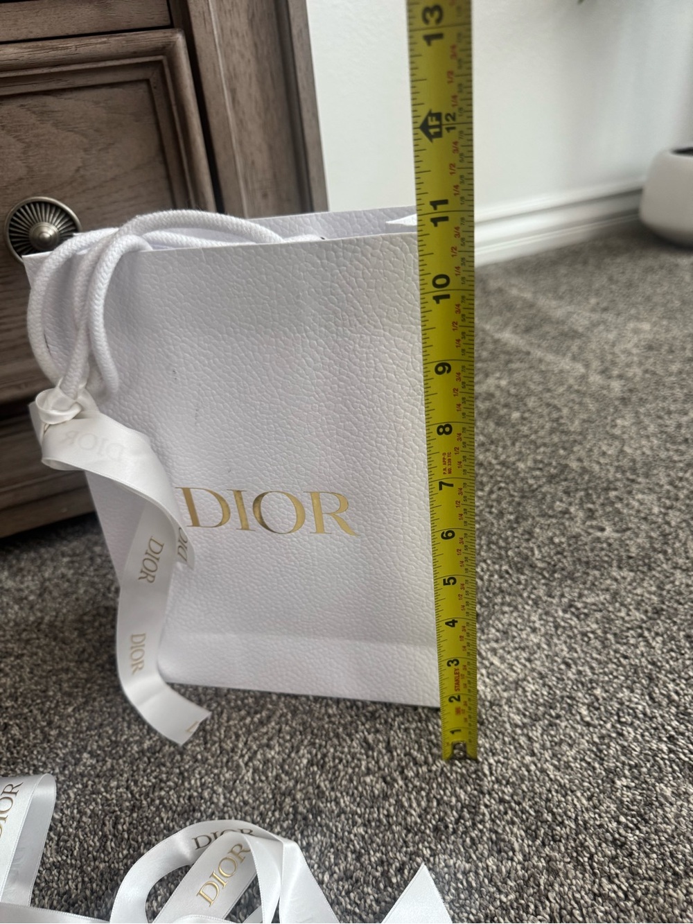 Empty Dior Gift Bag & Box with Ribbon - Picture 8 of 9
